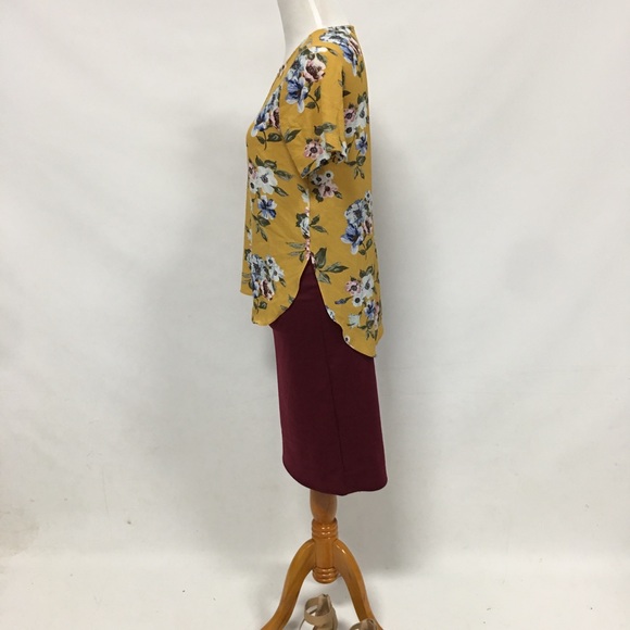 Top - Picture 3 of 5